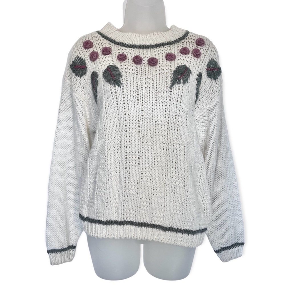 Vintage Hand Knit Sweater Leaves & Berries Off White Size Medium